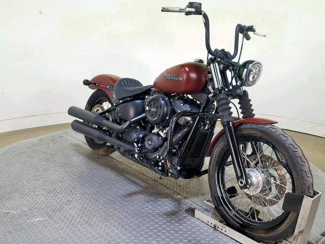 1HD1YJJ18JC024734 - 2018 HARLEY-DAVIDSON FXBB STREE RED photo 2