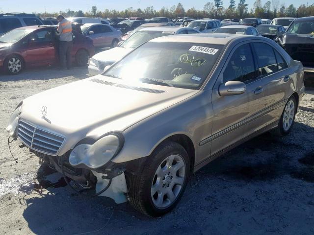 WDBRF81J95F632946 - 2005 MERCEDES-BENZ C 240 4MAT GOLD photo 2