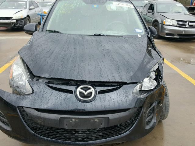 JM1DE1KY4E0178500 - 2014 MAZDA MAZDA2 SPO BLACK photo 7