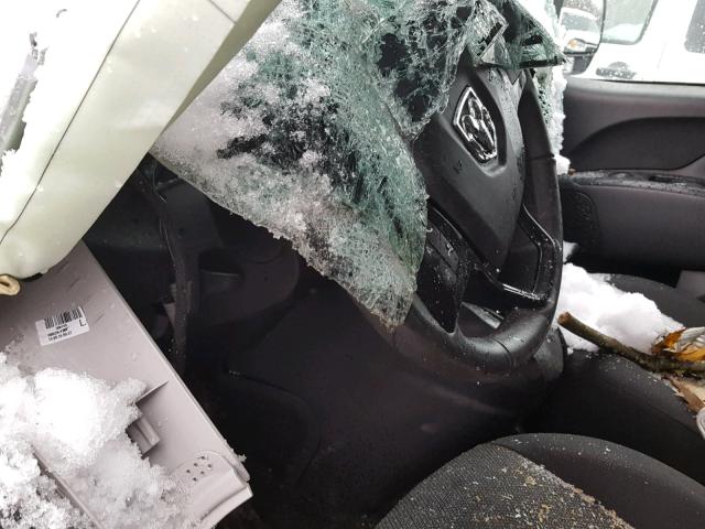 ZFBERFAB4H6E14699 - 2017 RAM PROMASTER 白色 照片 8