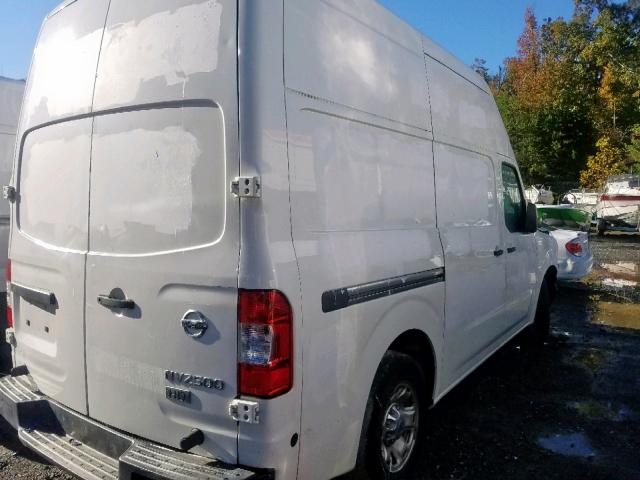 1N6BF0LX5DN103064 - 2013 NISSAN NV 2500 WHITE photo 4