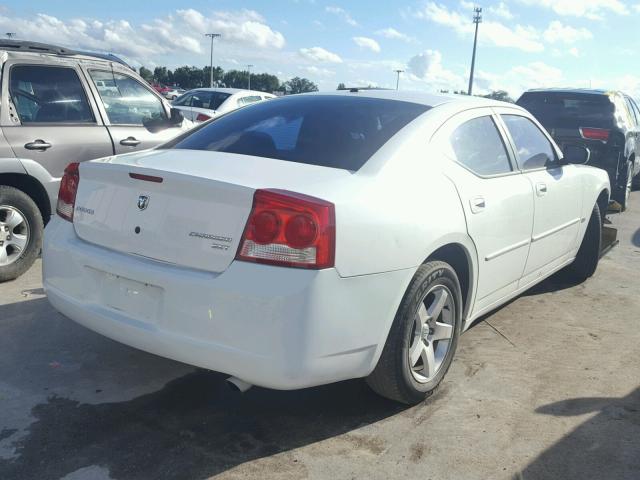 2B3CA3CV3AH312797 - 2010 DODGE CHARGER SX WHITE photo 4