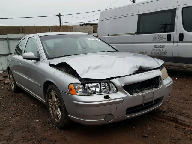 YV1RS592462510412 - 2006 VOLVO S60 2.5T SILVER photo 1