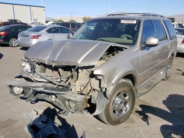 5LMFU28A3YLJ20403 - 2000 LINCOLN NAVIGATOR Qəhvəyi foto 2