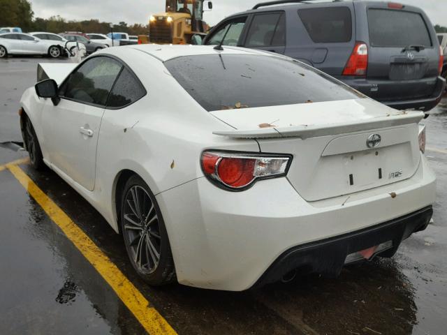 JF1ZNAA10E9701670 - 2014 TOYOTA SCION FR-S WHITE photo 3