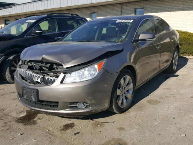 1G4GE5EV8AF113108 - 2010 BUICK LACROSSE C BROWN photo 2