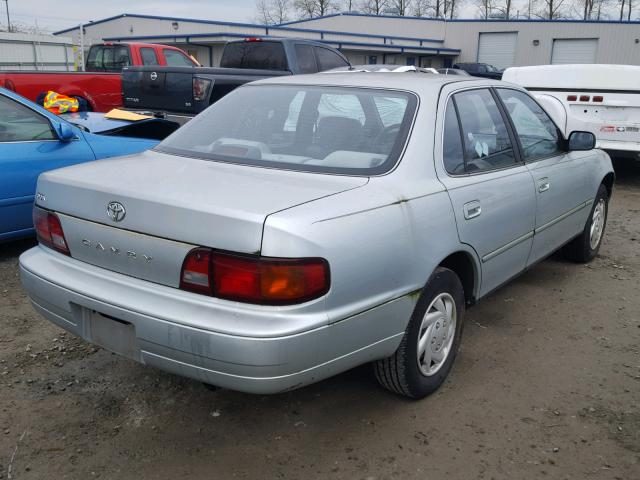 JT2BG12K4T0382121 - 1996 TOYOTA CAMRY DX GREEN photo 4