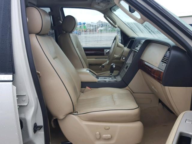 5LMFU28506LJ09682 - 2006 LINCOLN NAVIGATOR Ağ foto 5