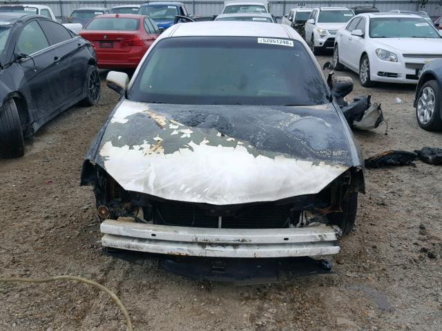 2G2WP522151202802 - 2005 PONTIAC GRAND PRIX WHITE photo 9