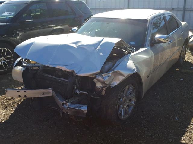 2C3KA63HX6H277886 - 2006 CHRYSLER 300C SILVER photo 2