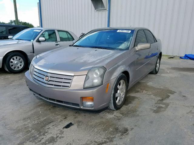 1G6DP577860116278 - 2006 CADILLAC CTS HI FEA GOLD photo 2