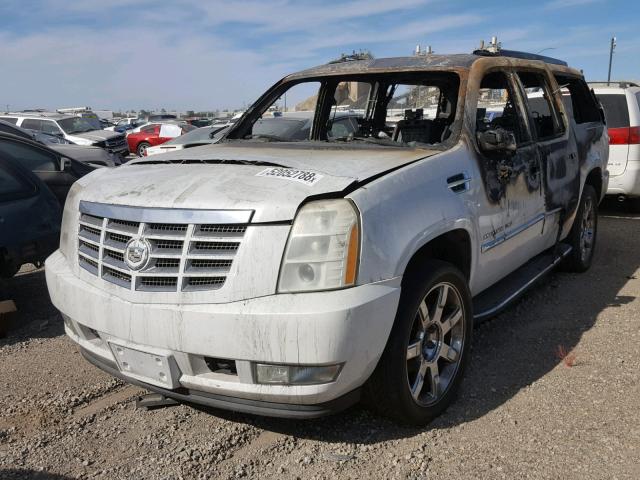 1GYFK66807R180763 - 2007 CADILLAC ESCALADE E WHITE photo 2