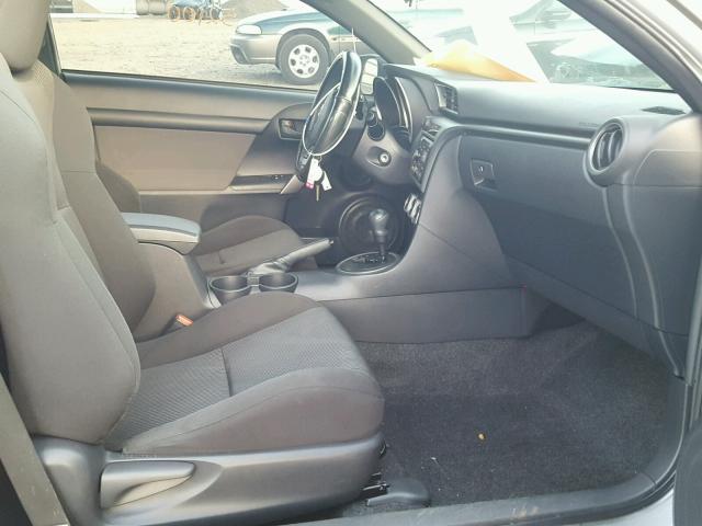 JTKJF5C7XD3057022 - 2013 TOYOTA SCION TC 银色 照片 5
