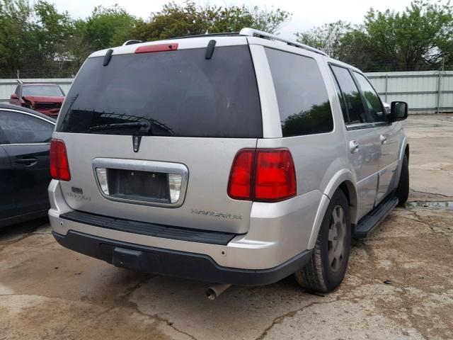 5LMFU28516LJ22375 - 2006 LINCOLN NAVIGATOR Күміс фото 4