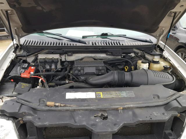 5LMFU28516LJ22375 - 2006 LINCOLN NAVIGATOR Күміс фото 7