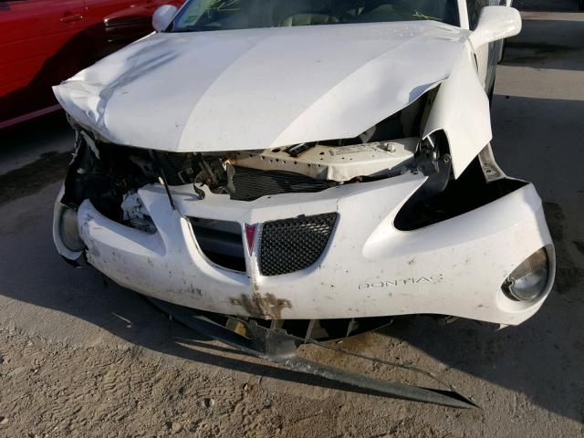2G2WR524741143801 - 2004 PONTIAC GRAND PRIX WHITE photo 9