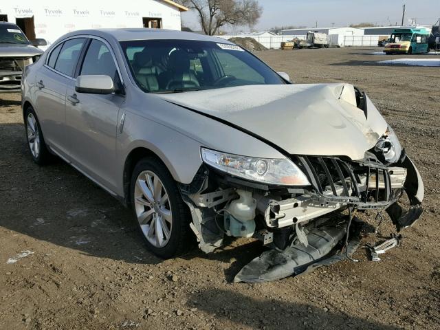 1LNHM94R89G607025 - 2009 LINCOLN MKS CREAM photo 1