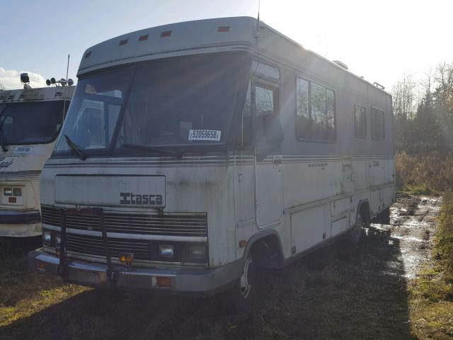 1GBKP37W2J3327777 - 1988 ITAS MOTORHOME TWO TONE photo 2