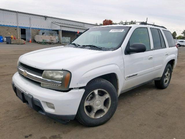 1GNDT13S642363044 - 2004 CHEVROLET TRAILBLAZE WHITE photo 2