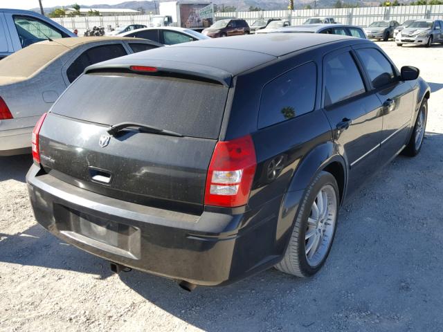 2D4FV47V77H620034 - 2007 DODGE MAGNUM SXT BLACK photo 4