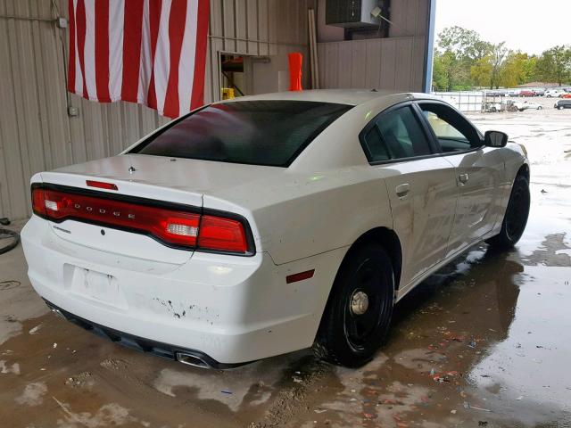 2C3CDXAG0CH262966 - 2012 DODGE CHARGER PO WHITE photo 4