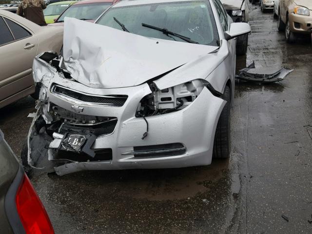 1G1ZC5E01CF154537 - 2012 CHEVROLET MALIBU 1LT 银色 照片 9