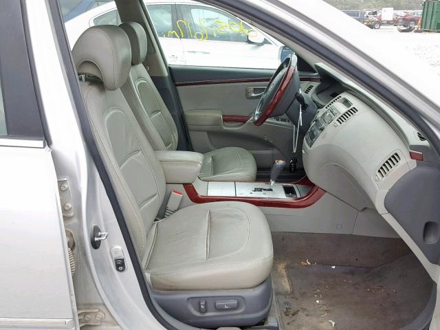 KMHFC46F98A287246 - 2008 HYUNDAI AZERA SE SILVER photo 5