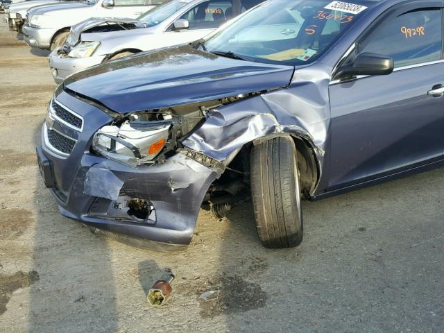 1G11B5SA8DF350473 - 2013 CHEVROLET MALIBU LS BLUE photo 9