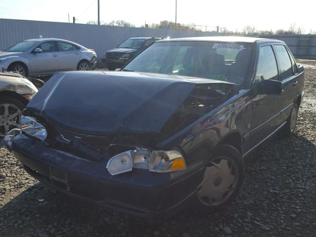 YV1LS55A1X1598314 - 1999 VOLVO S70 BLUE photo 2