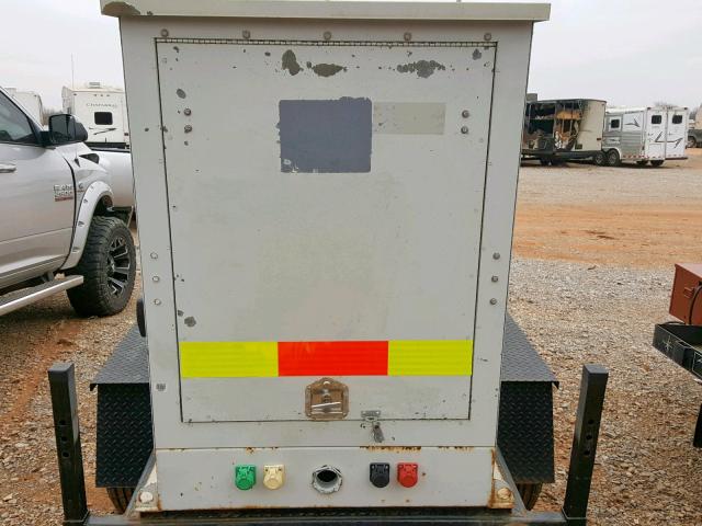 JRSC110305KLP1736 - 2003 OTHR GENERATOR WHITE photo 8