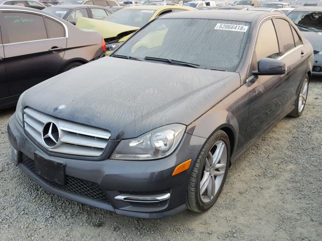 WDDGF4HB9DR271608 - 2013 MERCEDES-BENZ C 250 GRAY photo 2