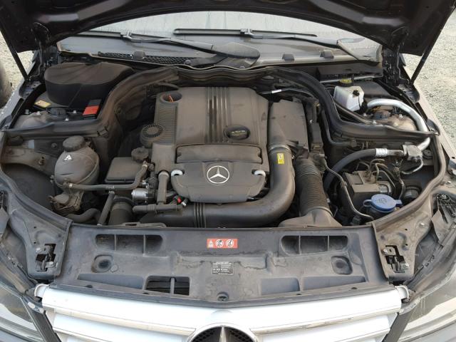 WDDGF4HB9DR271608 - 2013 MERCEDES-BENZ C 250 GRAY photo 7