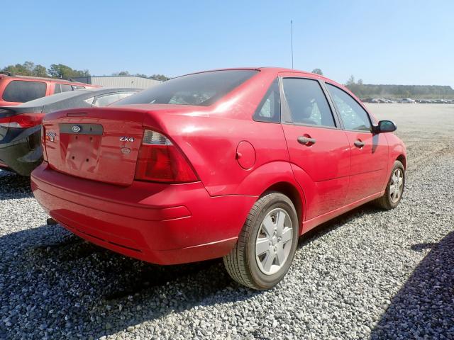 1FAFP34N06W232316 - 2006 FORD FOCUS ZX4 RED photo 4