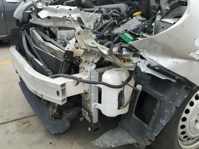 ZFBERFAT4G6B05547 - 2016 RAM PROMASTER 银色 照片 9