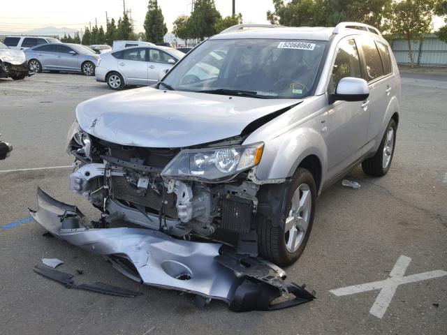 JA4MT41X08Z016115 - 2008 MITSUBISHI OUTLANDER SILVER photo 2