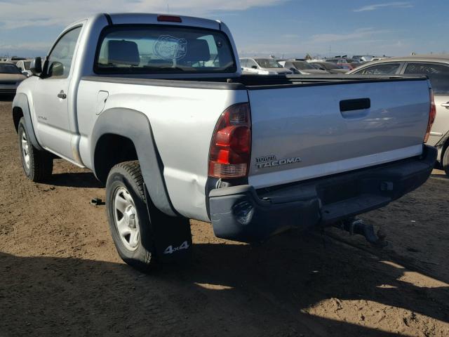 5TEPX42N15Z076554 - 2005 TOYOTA TACOMA SILVER photo 3