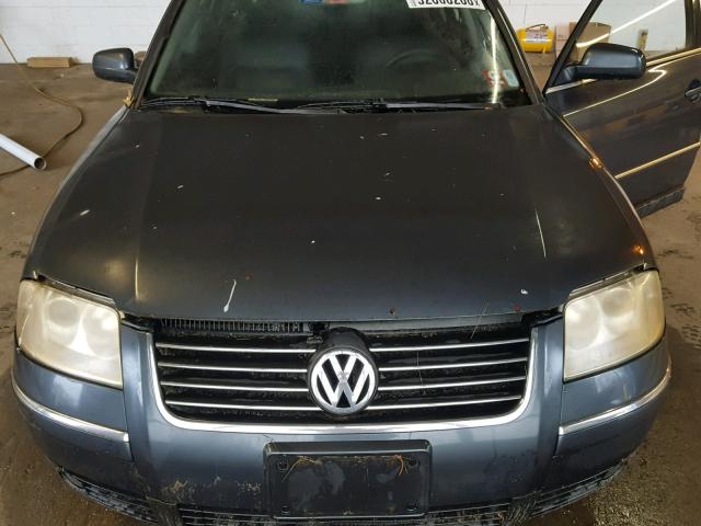 WVWTH63B44P101996 - 2004 VOLKSWAGEN PASSAT GLX 灰色 照片 7