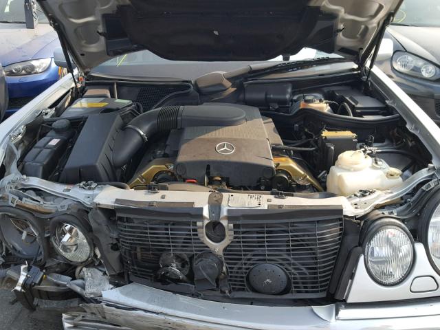 WDBJF72F7VA198489 - 1997 MERCEDES-BENZ E 420 SILVER photo 7