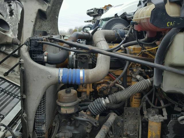 1FUY1WEB61LH51161 - 2001 FREIGHTLINER MEDIUM CON WHITE photo 7