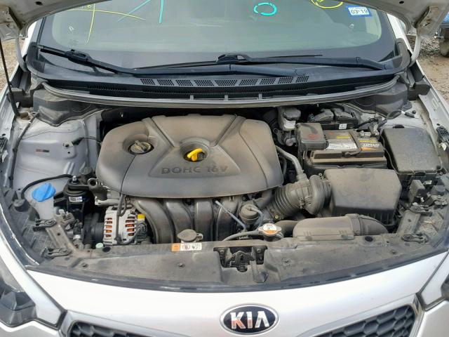 KNAFK4A65F5310507 - 2015 KIA FORTE LX SILVER photo 7