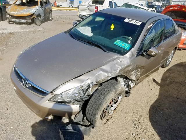 1HGCM56486A133702 - 2006 HONDA ACCORD LX GOLD photo 2