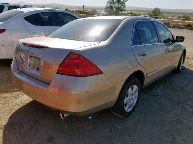 1HGCM56486A133702 - 2006 HONDA ACCORD LX GOLD photo 4