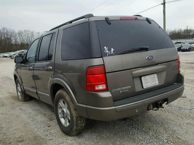 1FMZU75E02UA82120 - 2002 FORD EXPLORER L BROWN photo 3