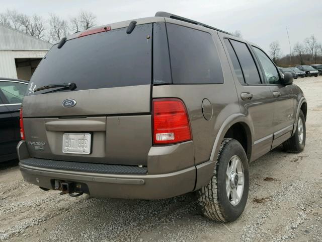 1FMZU75E02UA82120 - 2002 FORD EXPLORER L BROWN photo 4