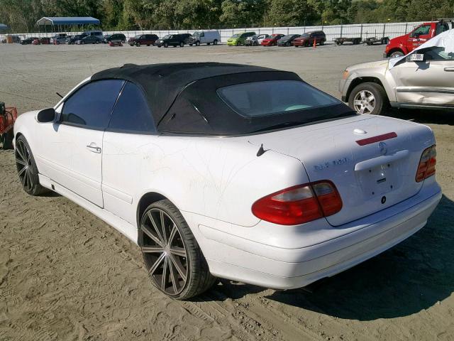 WDBLK65G5YT043838 - 2000 MERCEDES-BENZ CLK 320 WHITE photo 3