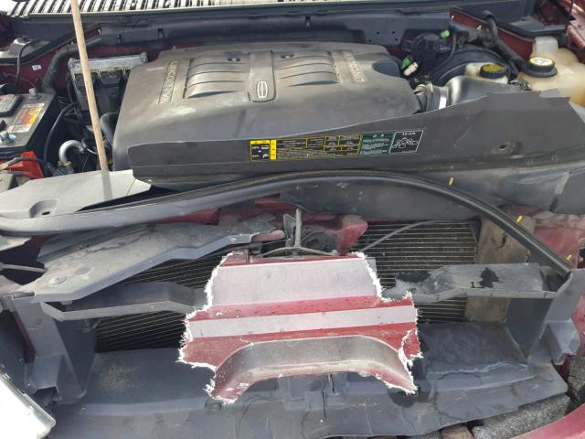 5LMFU27R54LJ26754 - 2004 LINCOLN NAVIGATOR მუქწითელი ფოტო 7