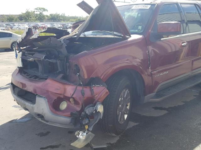 5LMFU27R54LJ26754 - 2004 LINCOLN NAVIGATOR მუქწითელი ფოტო 9