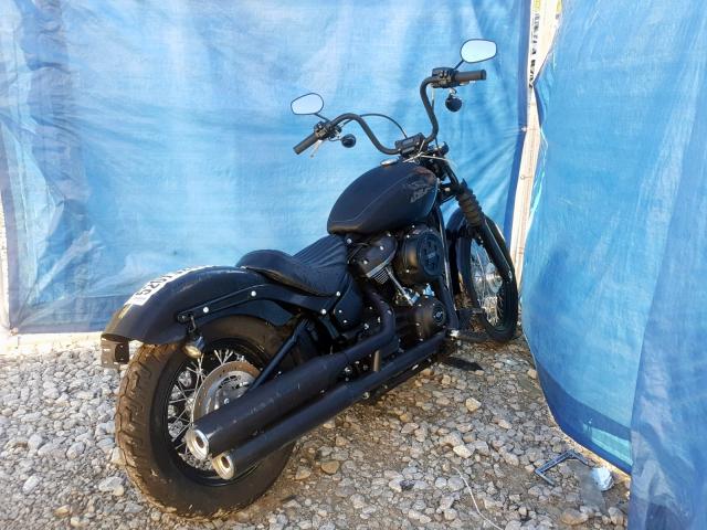 1HD1YJJ13KC011682 - 2019 HARLEY-DAVIDSON FXBB BLACK photo 4