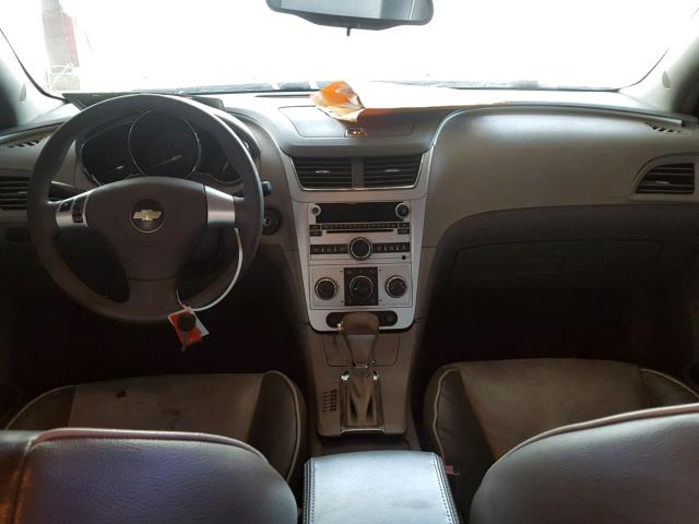 1G1ZG57BX94111872 - 2009 CHEVROLET MALIBU LS 银色 照片 9