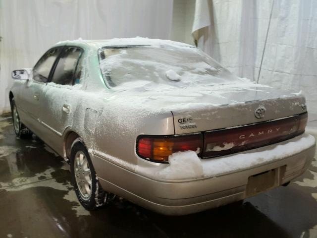 JT2SK13E7R0270185 - 1994 TOYOTA CAMRY XLE TAN photo 3